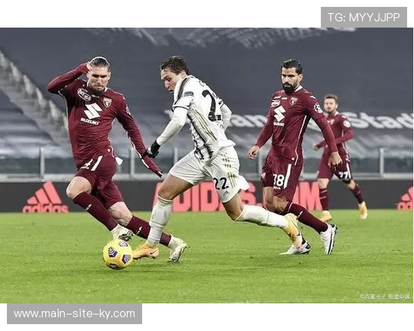 沙迦1比1杜海勒，西亚区第7轮多场平局反映战术保守化